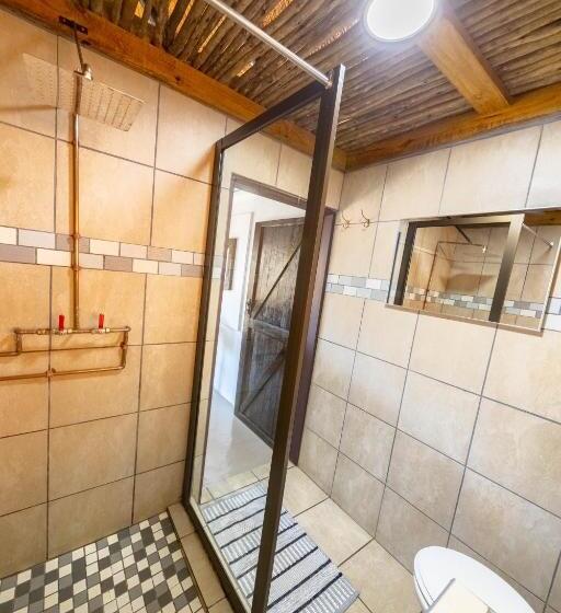 هاستل African Sky Villas