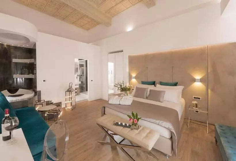 مسافرخانه Navona Style