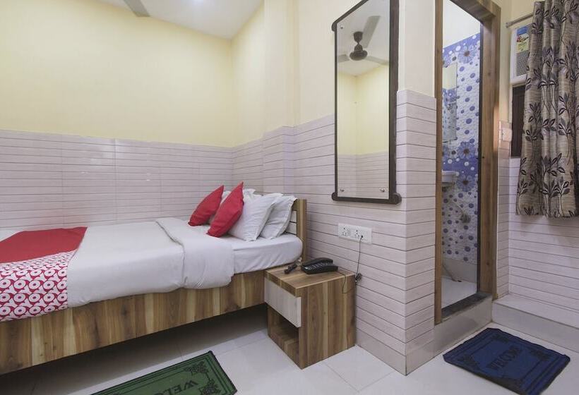 בית מלון כפרי Bidhan Plaza By Oyo Rooms