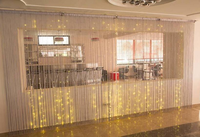 هتل Hôtel Petit Bateau