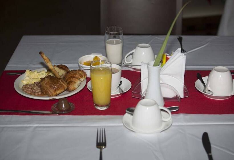 هتل Hôtel Petit Bateau