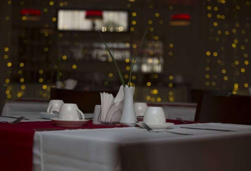 هتل Hôtel Petit Bateau