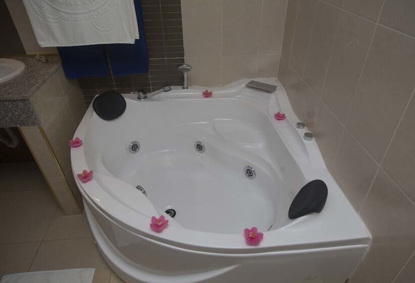 هتل Hôtel Petit Bateau