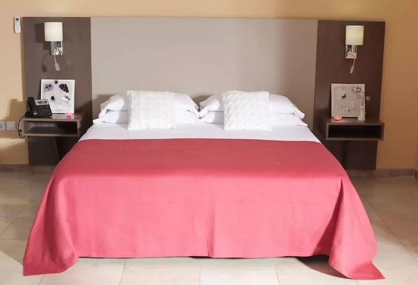 هتل Hôtel Petit Bateau