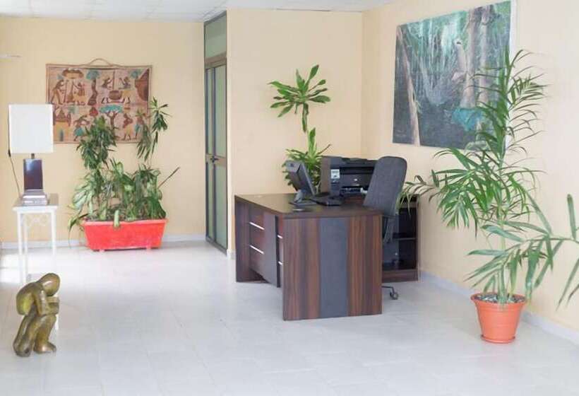 هتل Hôtel Petit Bateau