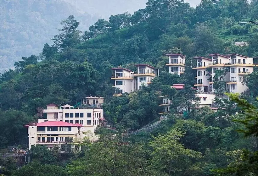 Hotelli Veda5 Ayurveda And Yoga Retreat