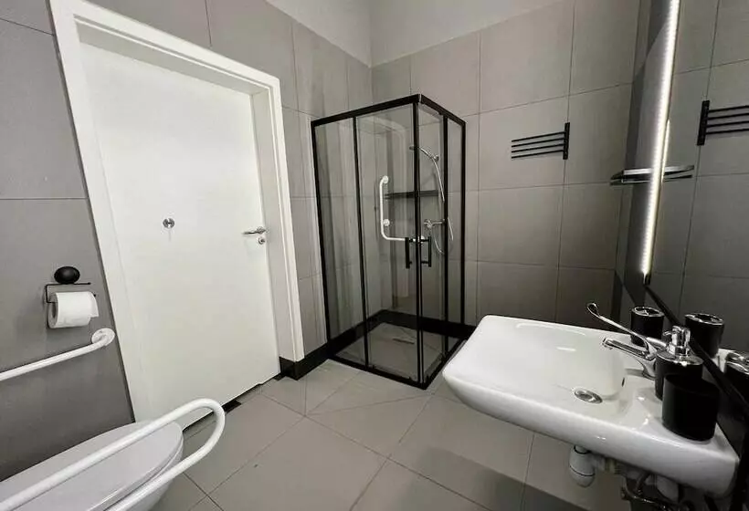 Kapsuła Hostel Warszawa