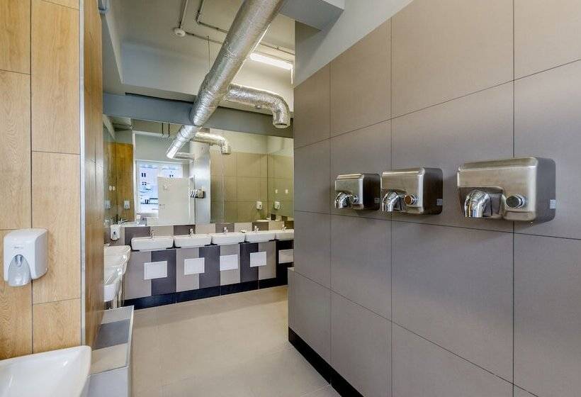 Kapsuła Hostel Warszawa