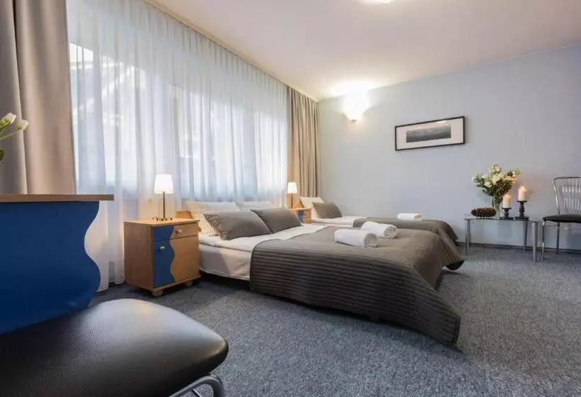 Majatalo Liberta Inn Pokoje Gościnne