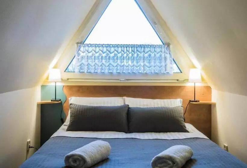 Majatalo Liberta Inn Pokoje Gościnne