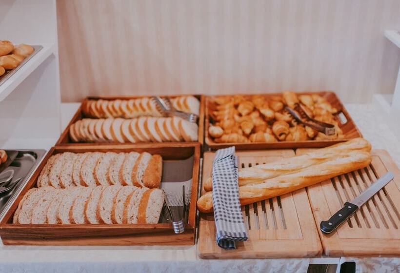 پانسیون Rooms Nadia