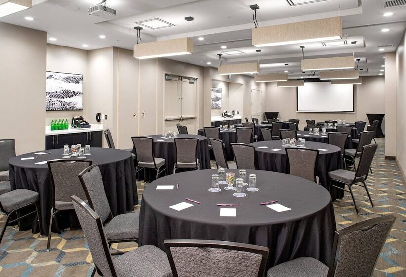 Residence Inn By Marriott Toronto Mississauga West