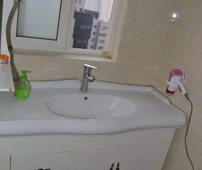 Shanghai Xiangzuo Xiangyou Youth Hostel