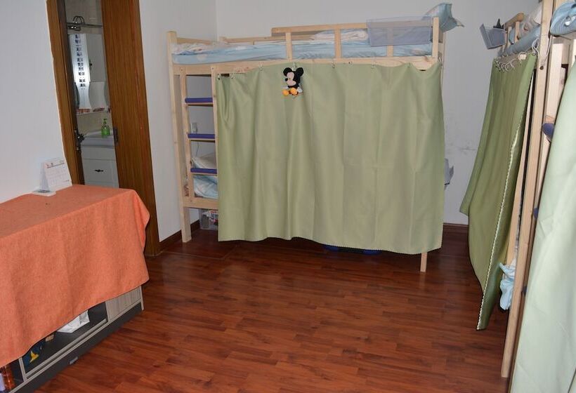 Shanghai Xiangzuo Xiangyou Youth Hostel