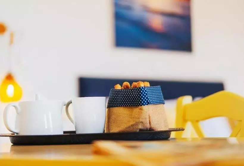 Aelia Apartments & Suites