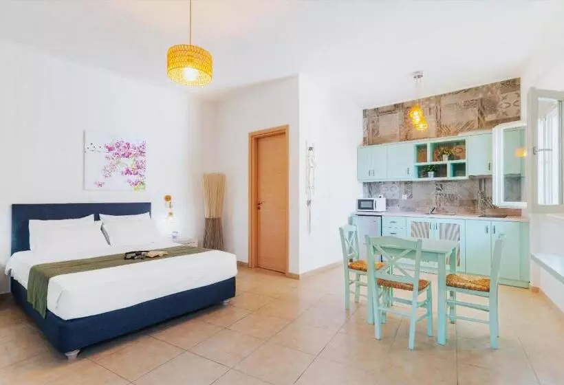 Aelia Apartments & Suites