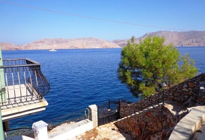 Danezis Sea Stars Villas New Port