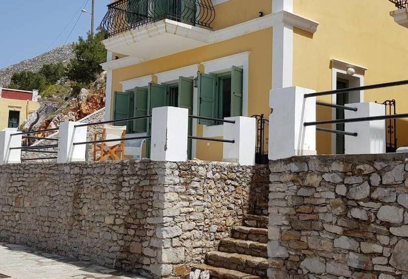 Danezis Sea Stars Villas New Port