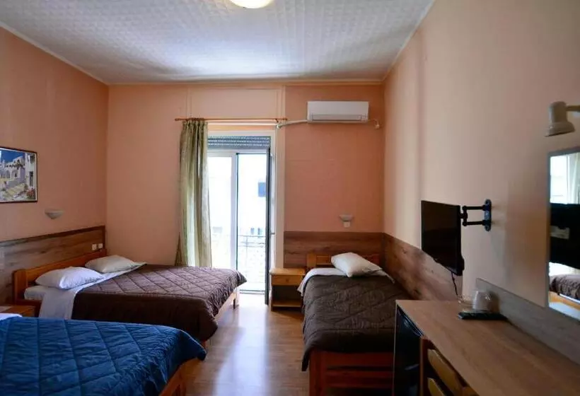 Electra Hotel Piraeus