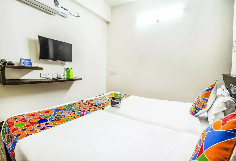 هتل Fabescape Himadri Inn