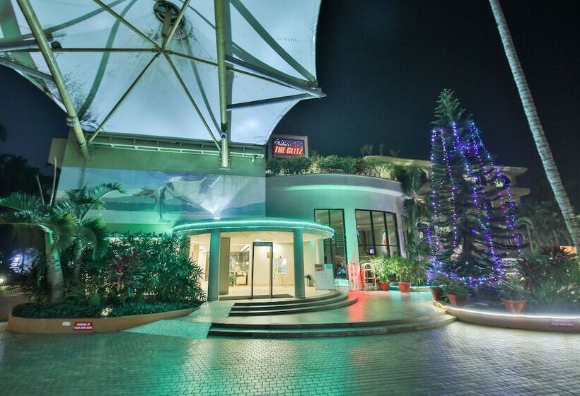 ホテル Nimbus Neelam The Glitz