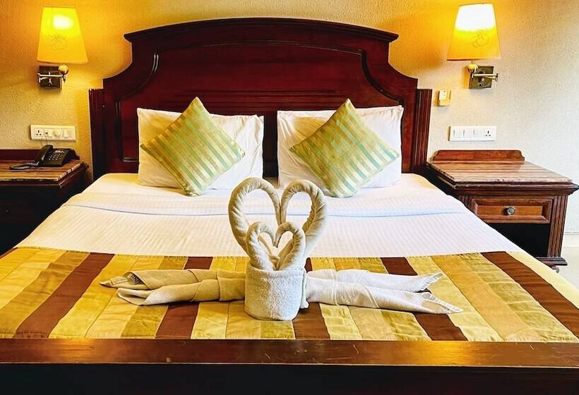 ホテル Nimbus Neelam The Glitz