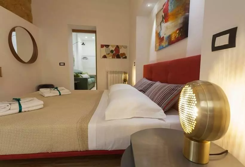 تختخواب و صبحانه Casa Tita