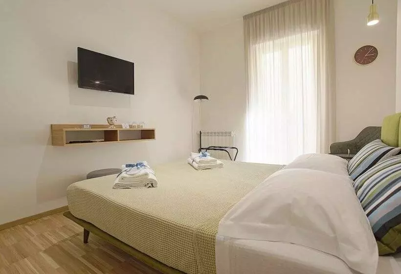 تختخواب و صبحانه Casa Tita