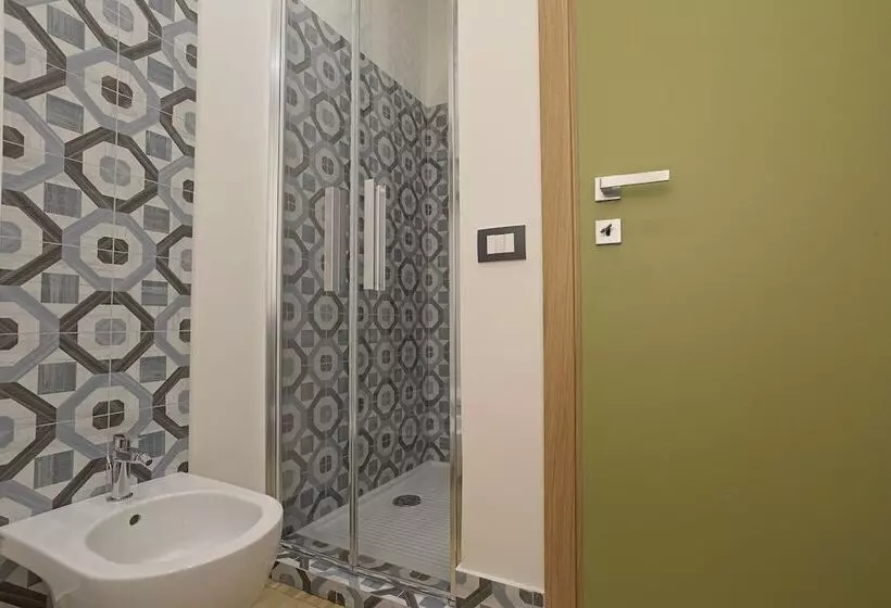 تختخواب و صبحانه Casa Tita