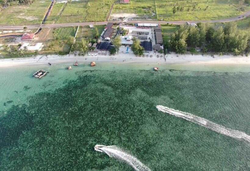 Bed and Breakfast Madu Tiga Beach & Resort