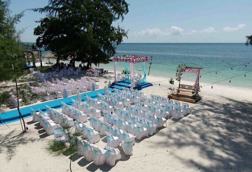 Bed and Breakfast Madu Tiga Beach & Resort