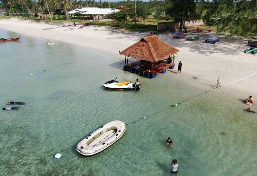 Bed and Breakfast Madu Tiga Beach & Resort