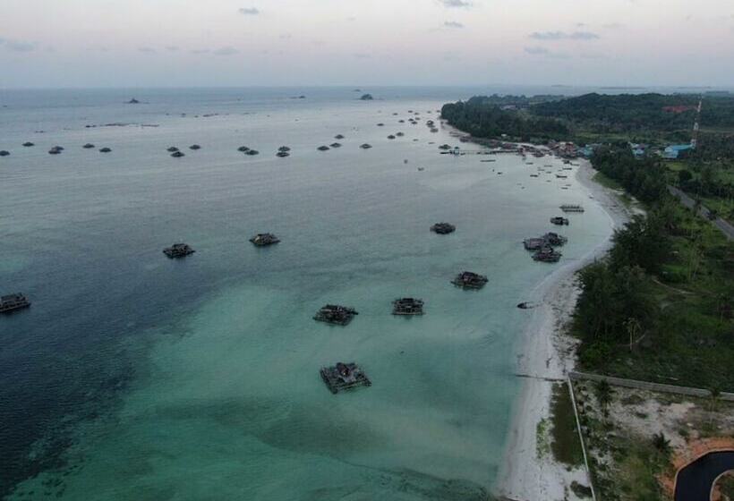 Bed and Breakfast Madu Tiga Beach & Resort