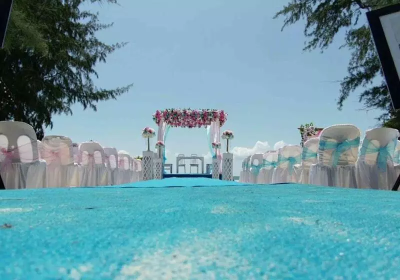 Aamiaismajoitus (B&B) Madu Tiga Beach & Resort