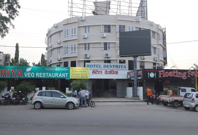 בית מלון כפרי Devpriya By Oyo Rooms