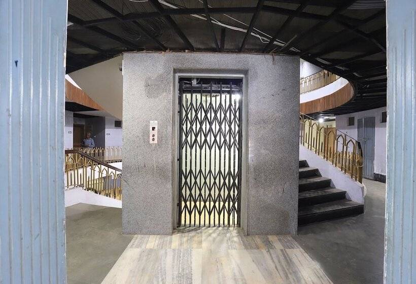 בית מלון כפרי Devpriya By Oyo Rooms