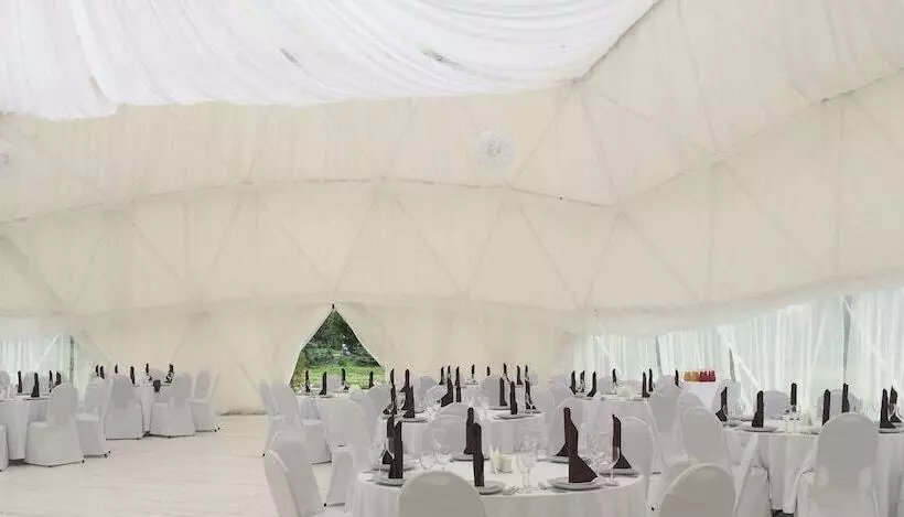 Hotelli Dmitrov Golf Resort