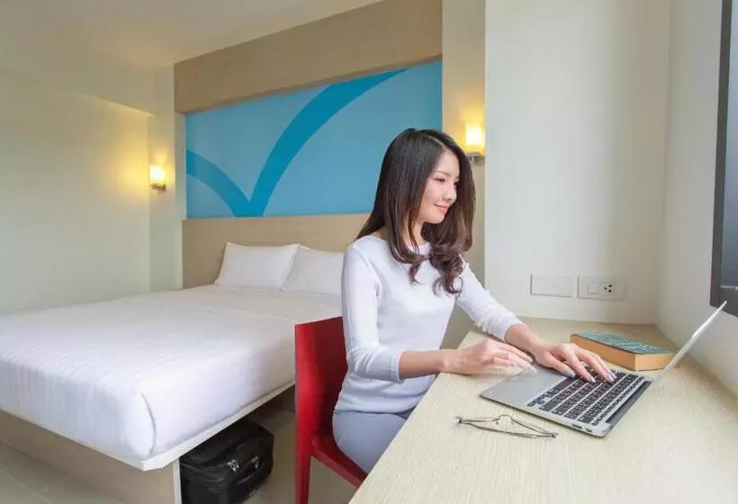 Hop Inn Hotel Tomas Morato Quezon City