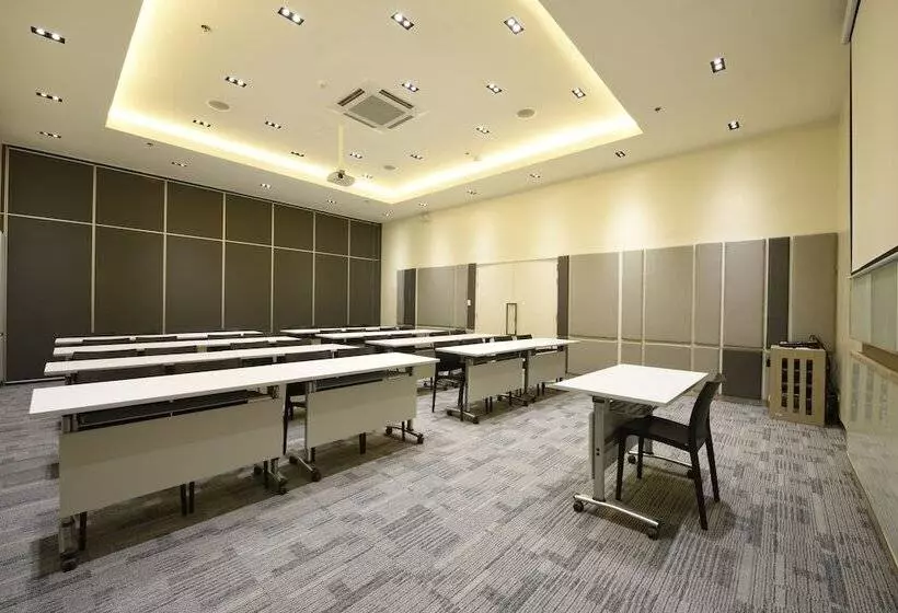 Hop Inn Hotel Tomas Morato Quezon City
