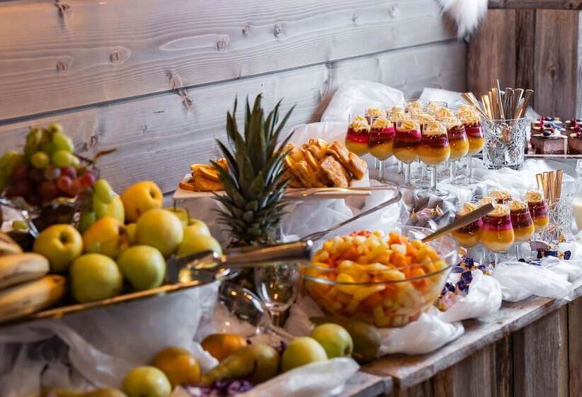 Отель Metsahirvas