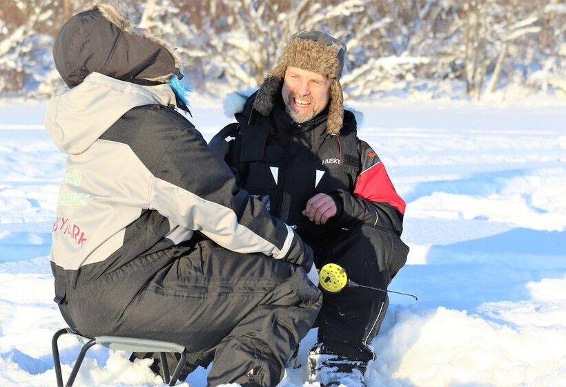 Отель Metsahirvas