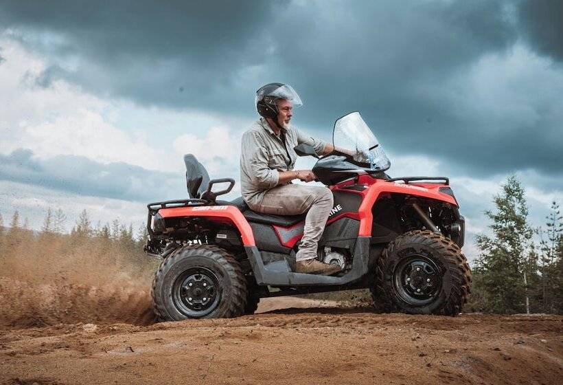 Отель Metsahirvas