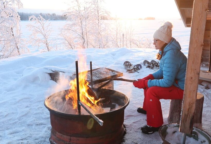 Отель Metsahirvas