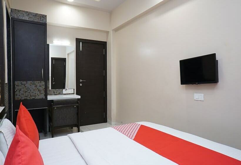 Hotelli Oberoi By Oyo Rooms