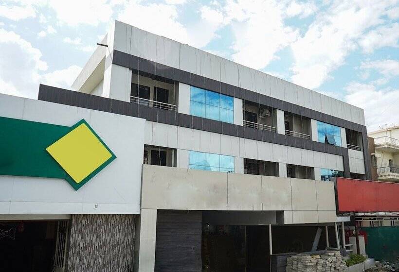 Hotelli Oberoi By Oyo Rooms