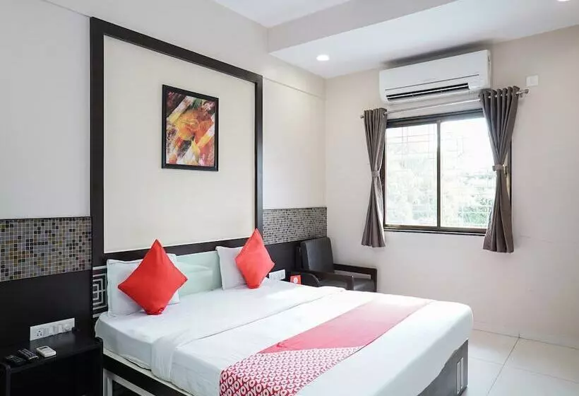 ホテル Oberoi By Oyo Rooms