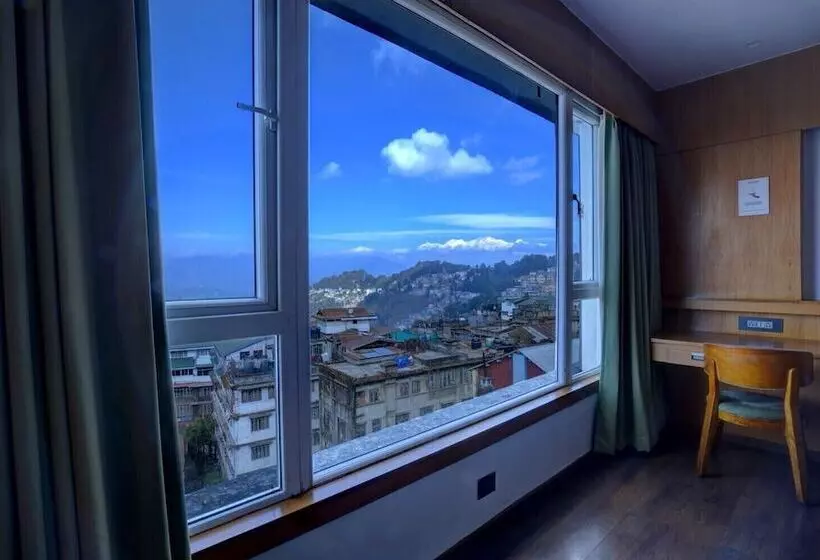 ホテル Summit Montana Suites & Spa At Mall