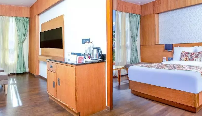 ホテル Summit Montana Suites & Spa At Mall