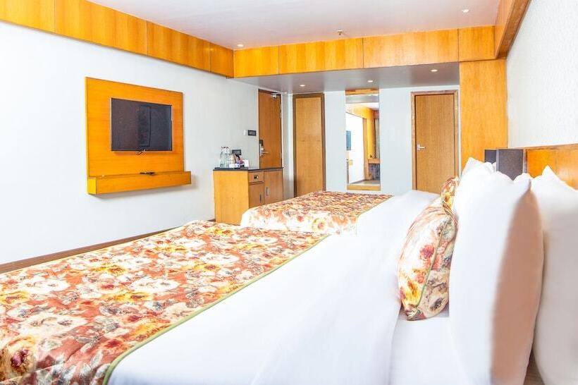 בית מלון כפרי Summit Montana Suites & Spa At Mall