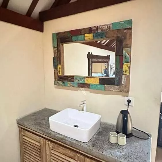 ペンション Bukawa Lodge Jimbaran